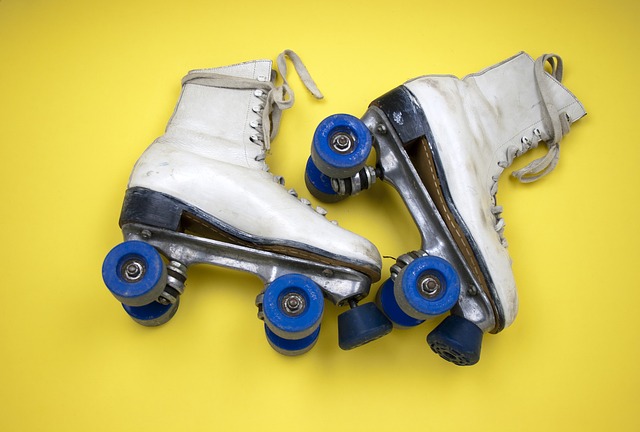 roller skates 415389 640